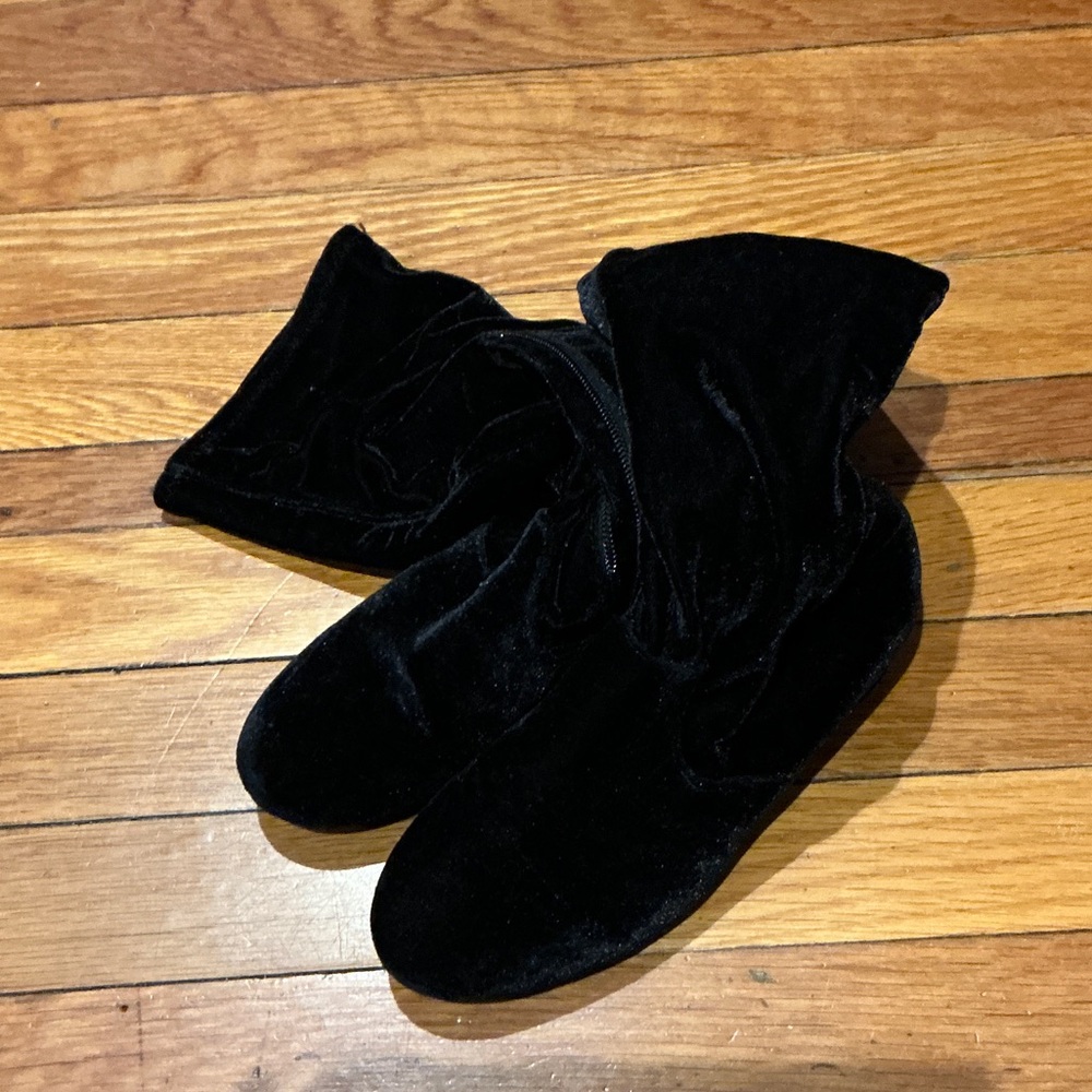 Kids Black Velvet Boots